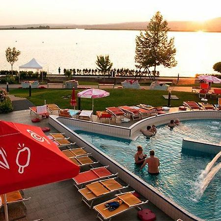 Velence Spa Lake Apartman 外观 照片