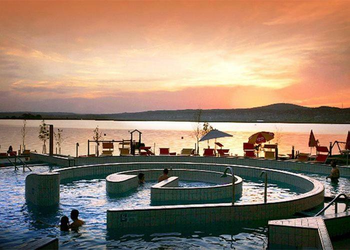 Velence Spa Lake Apartman 外观 照片